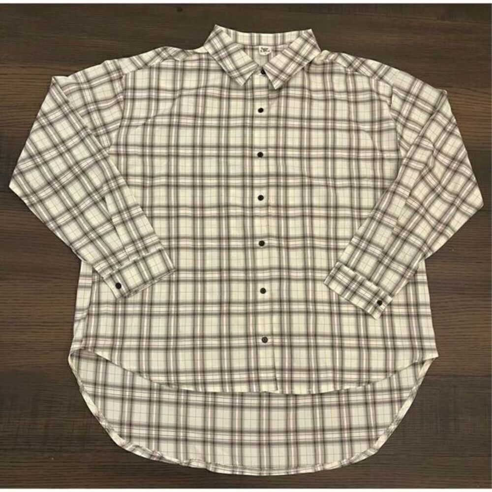 SEW In Love Long Sleeve Plaid Button Up Top